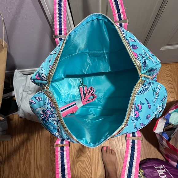 Lilly Pulitzer Weekender Bag - Picture 2 of 6